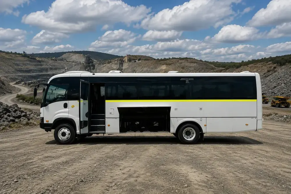 I-Bus FTS — underfloor lockers open, direct chassis access