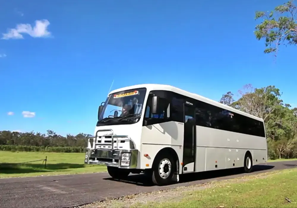I-Bus FTS 4×4 3500 Series on the road — bull bar fitted