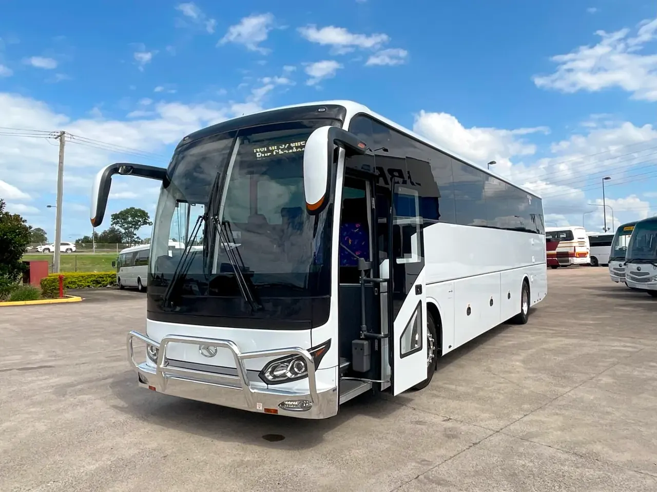 King Long 57 seat mining coach flagship, 13.1 metre