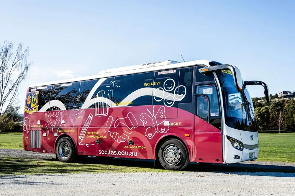 King Long charter and transfer mid-sized bus