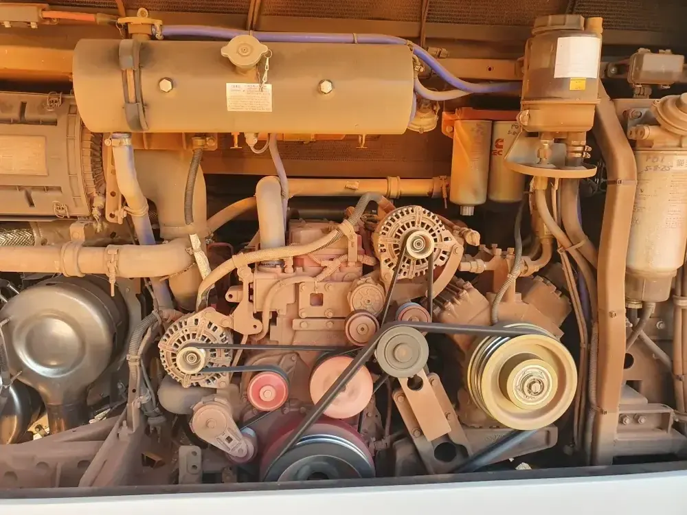 Mine bus driveline, built to be serviced